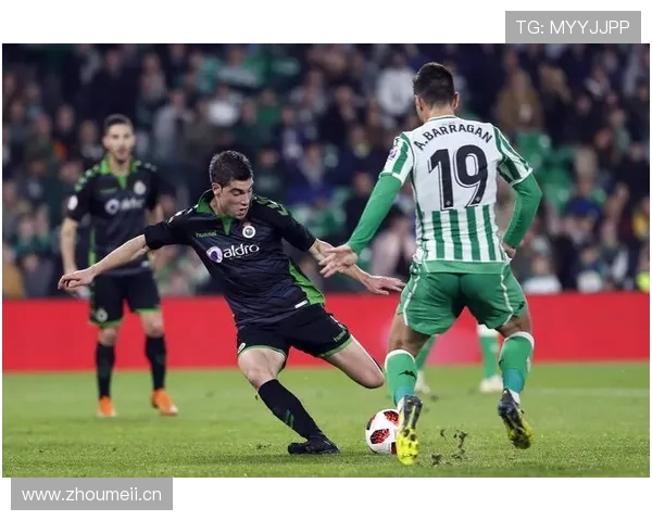 曼城防守稳定性出现波动:球队近期状态下滑,整体表现面临考验 曼城防守稳定性出现波动:球队近期状态下滑,整体表现面临考验